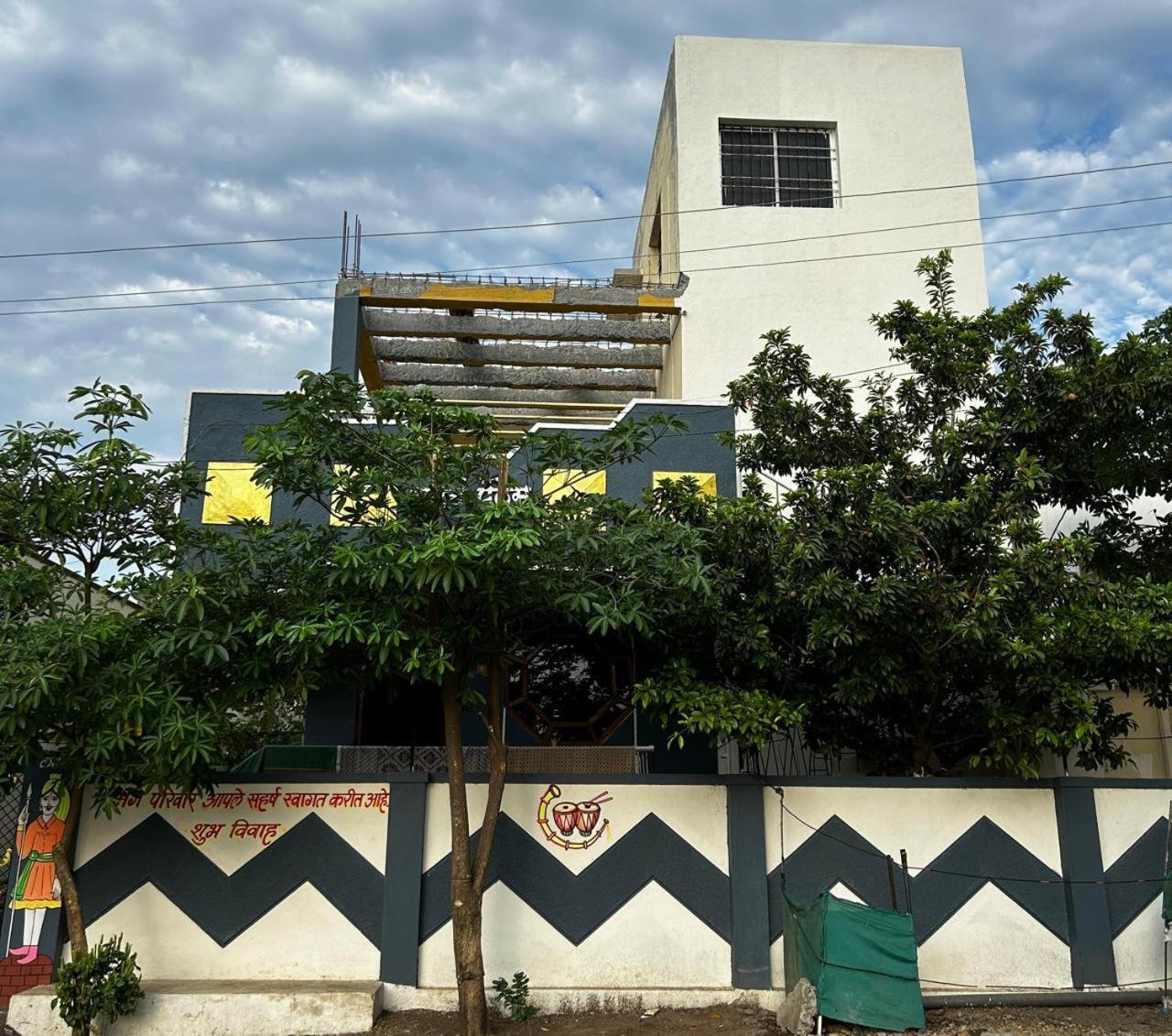 Vatavriksha Guest House,Akkalkot Akalkot Bagian luar foto