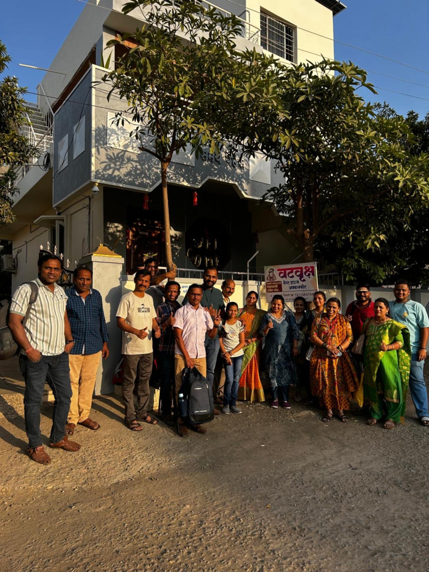 Vatavriksha Guest House,Akkalkot Akalkot Bagian luar foto